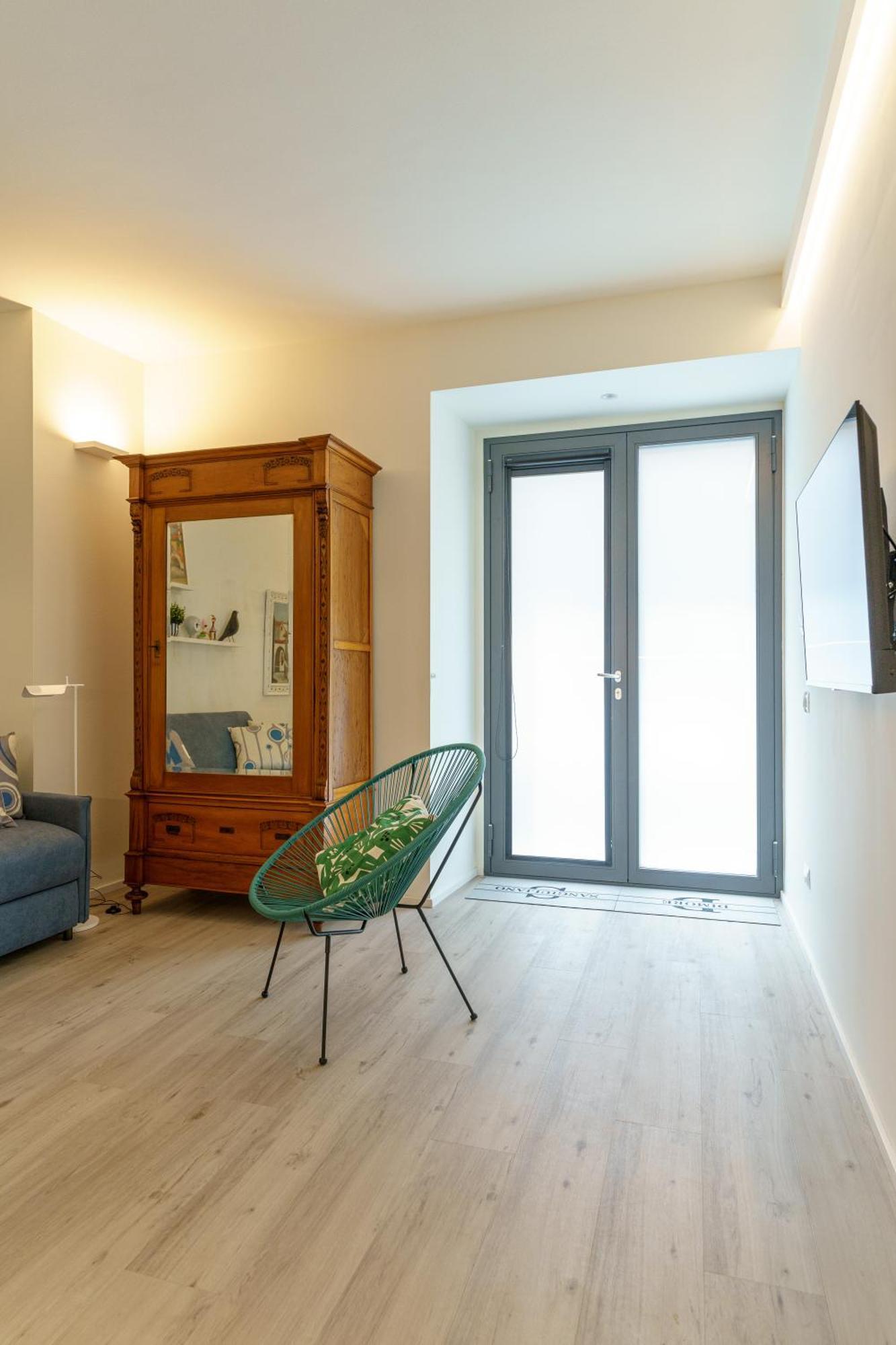 Dimore Sangiuliano - Casa Sant'elmo Appartamento Aeroporto di Catania Fontana Rossa